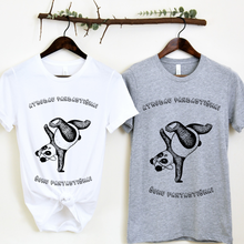 Įkelti vaizdą į galerijos rodinį, Universalūs marškinėliai "Atrodau pandastiškai, šoku fantastiškai", S-3XL