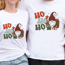 Įkelti vaizdą į galerijos rodinį, Universalūs Kalėdiniai marškinėliai šeimai Ho Ho Ho, XS-3XL