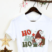 Įkelti vaizdą į galerijos rodinį, Universalūs Kalėdiniai marškinėliai šeimai Ho Ho Ho, XS-3XL