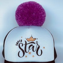Įkelti vaizdą į galerijos rodinį, Juoda kepurė SUPER STAR su dideliu bumbulu
