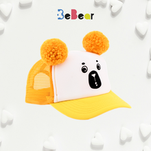 Įkelti vaizdą į galerijos rodinį, Kepurė MEŠKIS su ausimis - Pom Pom bumbulais