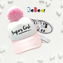 Įkelti vaizdą į galerijos rodinį, Rožinė kepurė SUPER GIRL su dideliu rožiniu bumbulu
