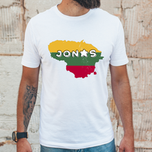 Įkelti vaizdą į galerijos rodinį, Vyriški marškinėliai su vardu ir Lietuvos žemėlapiu, S-3XL