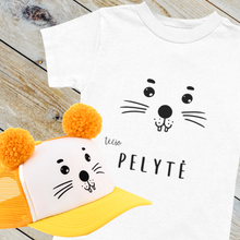 Load image into Gallery viewer, Kepurė PELIUKAS su ausimis - Pom Pom bumbulais