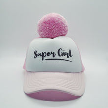 Įkelti vaizdą į galerijos rodinį, Rožinė kepurė SUPER GIRL su dideliu rožiniu bumbulu
