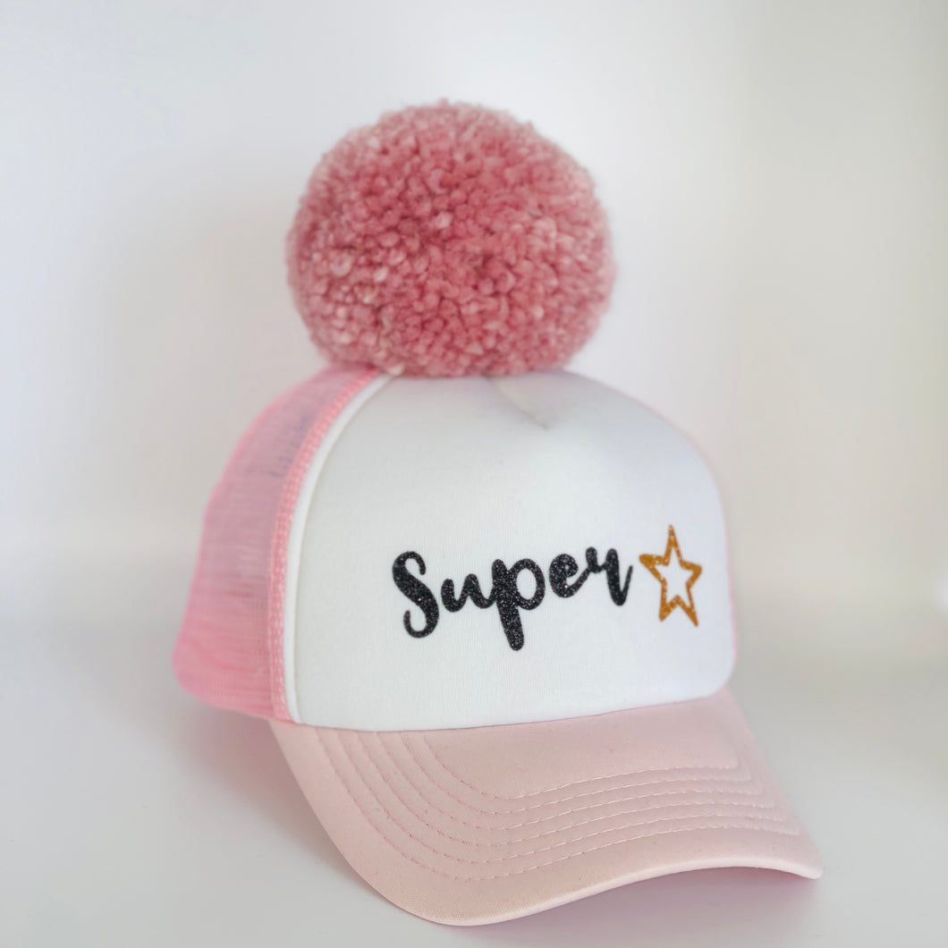 Kepurė mergaitei SUPER ŽVAIGŽDĖ su dideliu bumbulu