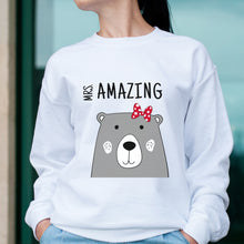 Įkelti vaizdą į galerijos rodinį, Moteriškas džemperis &quot;Mrs. AMAZING&quot;, S-3XL
